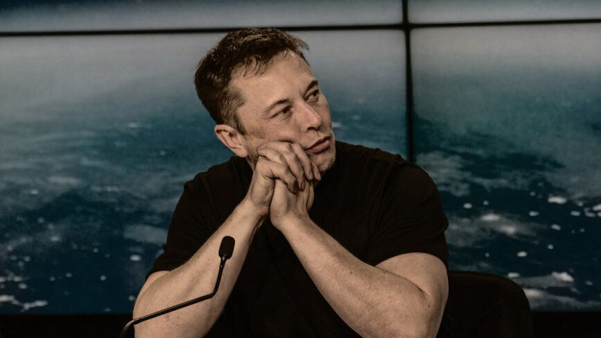 Perché Elon Musk vuole papparsi tutta Twitter?