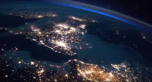 L’ industria automobilistica vuole andare nello spazio L’ industria automobilistica vuole andare nello spazio