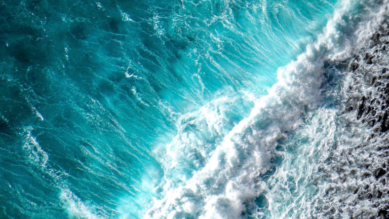 Mare: 500.000 tonnellate di microplastica per i lavaggi in lavatrice. Uno studio di Electrolux Mare: 500.000 tonnellate di microplastica per i lavaggi in lavatrice. Uno studio di Electrolux
