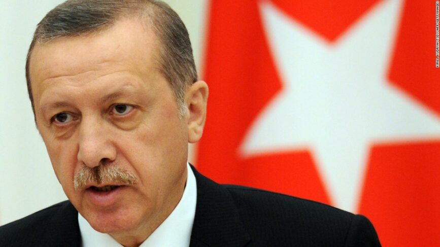 Le mosse di Erdogan su Egitto e Siria