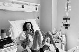 L’ anoressia e il mostro dentro di noi L’ anoressia e il mostro dentro di noi