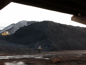 Glencore lowers coal production targets