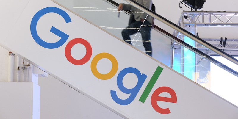 Come Google influenza le nostre conoscenze Come Google influenza le nostre conoscenze