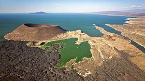 Lago Turkana: prima vera guerra climatica? Lago Turkana: prima vera guerra climatica?