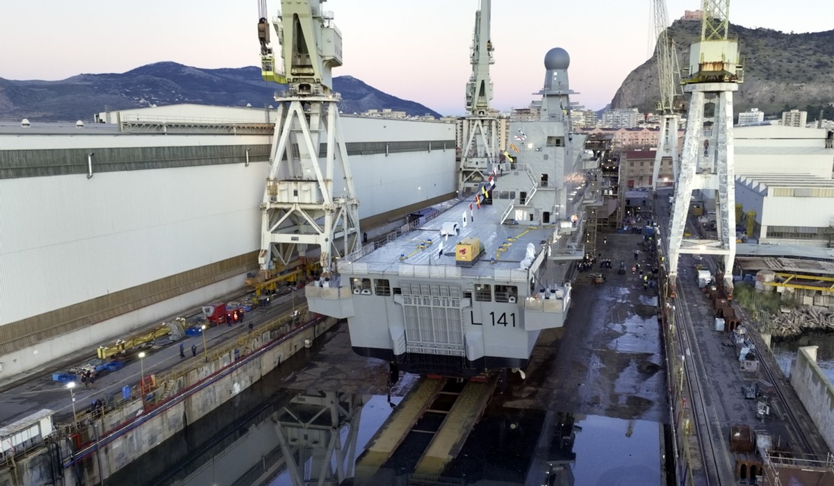 Fincantieri: varata a Palermo un’ unità navale  antifibia per la Marina militare qatariota
