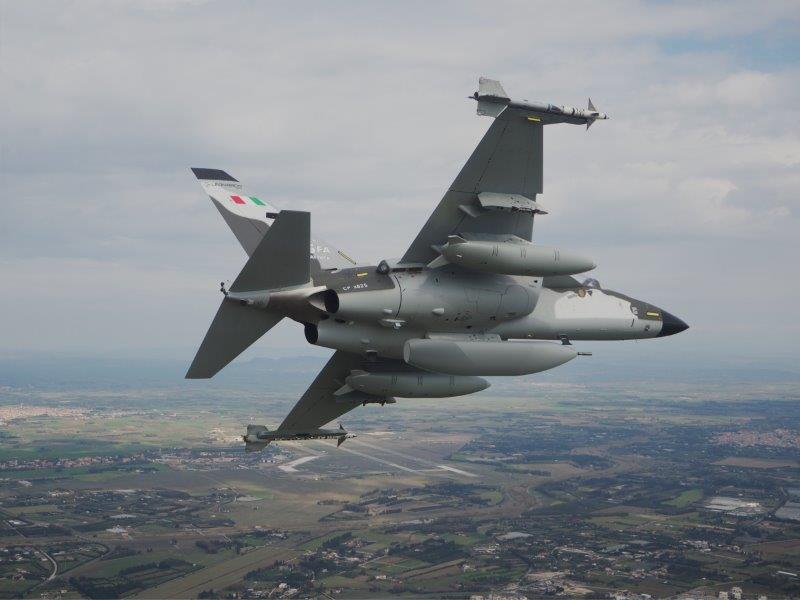 Accordo Leonardo-Nexter per il nuovo gun-pod dell’M-346FA Accordo Leonardo-Nexter per il nuovo gun-pod dell’M-346FA