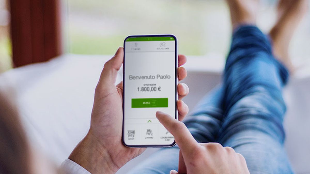 Intesa Sanpaolo Mobile confermata migliore app banking in Europa, Medio Oriente e Africa da Forrester