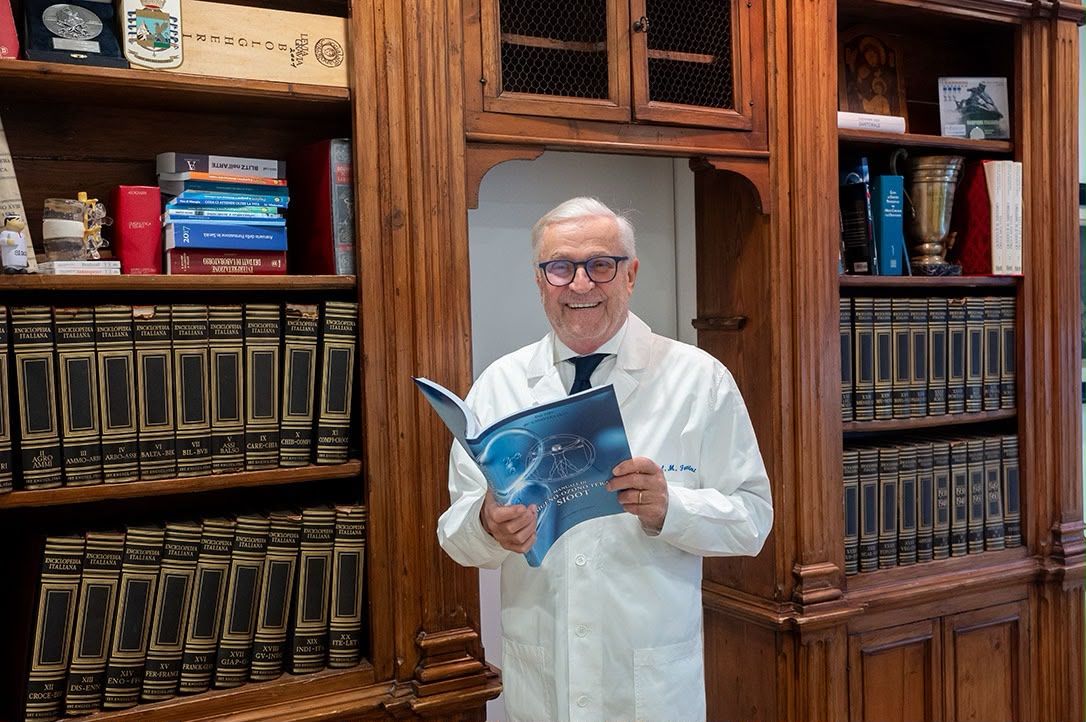 Professor Marianno Franzini : “Ozono e antibiotico resistenza” Professor Marianno Franzini : “Ozono e antibiotico resistenza”
